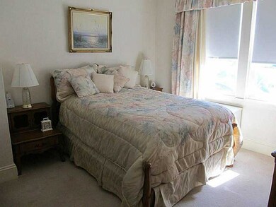 Bedroom. Bedroom with hardwoods