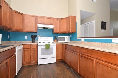 Remodeled, inlcuding all new appliances, in 2013!