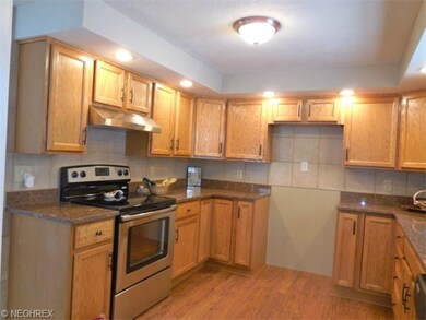 Built in Kitchen with granite tops, stainless stee