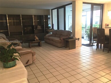 3553 Magellan Cir unit 316, Miami, FL 33180 - photo 2