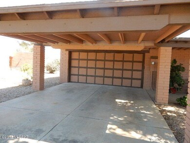 2 car Garage with 2 carport