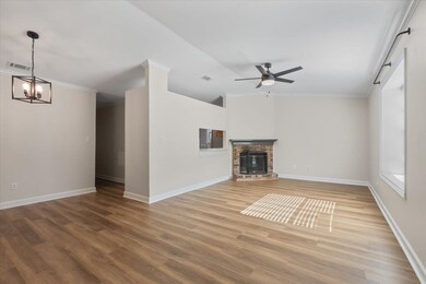 303 Whetherbine Way E, Tallahassee, FL 32301 - photo 4