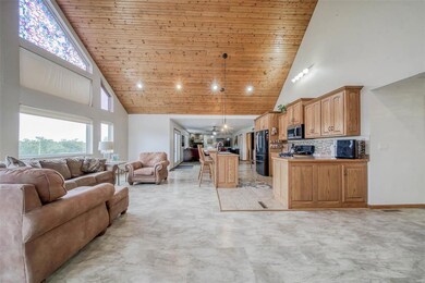 10102 Cottonwood Rd, Dixon, MO 65459 - photo 7