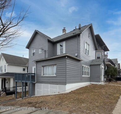 1230 Vine St, Scranton, PA 18510 - photo 2