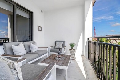 Private & Expansive Deck