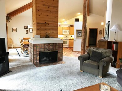 7 Awbrey Ln, Sunriver, OR 97702 - photo 4