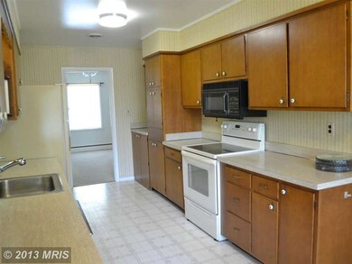 141 Calvert Towne Rd, Prince Frederick, MD 20678 - photo 3