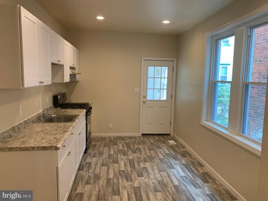 335 Market St, Gloucester City, NJ 08030 - photo 4