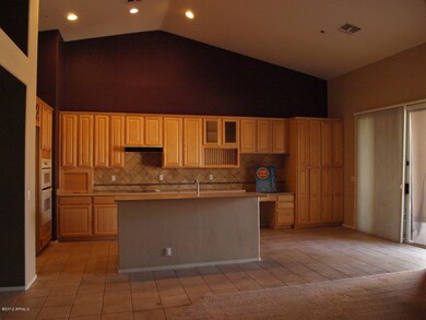 781 N Soho Place, Chandler, AZ 85225 - photo 5