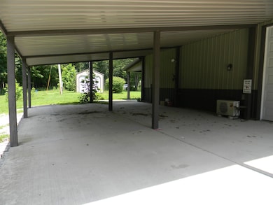 7071 Braysville Rd, Spencer, IN 47460 - photo 5