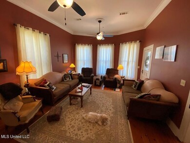 209 Downing St, Hazlehurst, MS 39083 - photo 7