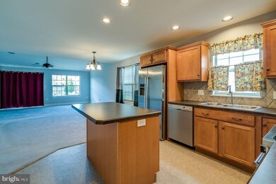 4 Southbrook Dr, Lancaster, PA 17603 - photo 3