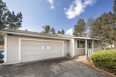 20869 SE Westview Dr, Bend, OR 97702 - photo 3