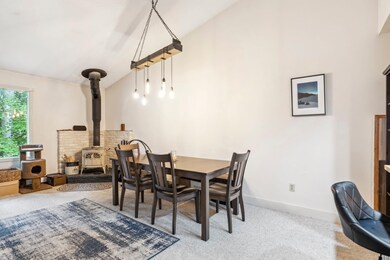 253 Old Quechee Rd unit 4C, Hartford, VT 05001 - photo 6