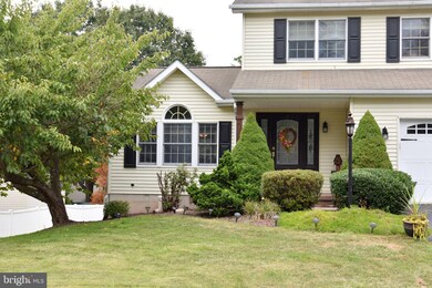 624 Lee St, Orwigsburg, PA 17961 - photo 4