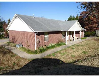 115 Mckean Ave, West Fork, AR 72774 - photo 2