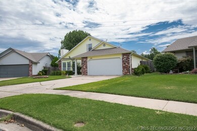 1301 W El Paso St, Broken Arrow, OK 74012 - photo 2