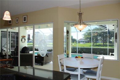Breakfast nook with Aquarium window allows for pea