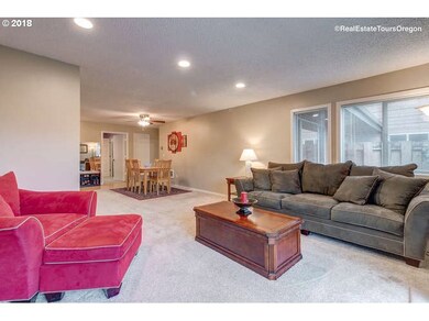 Living Room/Dining Room