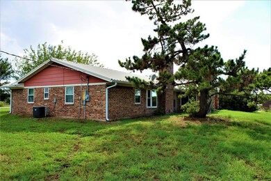 160 Meadow Brook Ct, Springtown, TX 76082 - photo 4