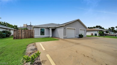 324 SE 16th Place unit 326, Cape Coral, FL 33990 - photo 3