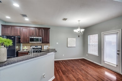 8738 Manhattan Ave, Plano, TX 75024 - photo 6