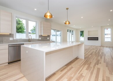 21 Bolton St unit 1, Waltham, MA 02453 - photo 5