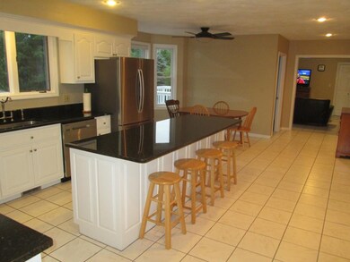 118 Castle Hill Rd, Windham, NH 03087 - photo 7