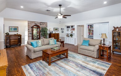 1700 Cedar Dr, Richmond, TX 77469 - photo 3