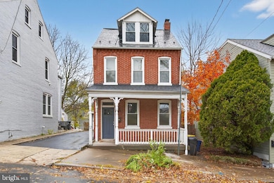 659 Fremont St, Lancaster, PA 17603 - photo 2