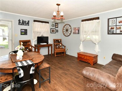 473 Nixon Rd, Statesville, NC 28625 - photo 6