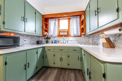 80 Webster St, Manchester, NH 03104 - photo 4