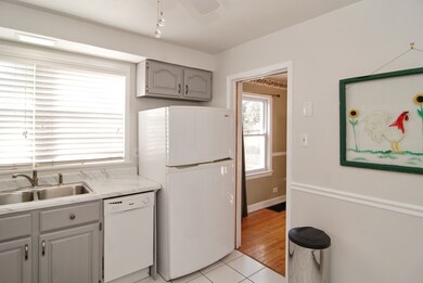 1358 Suffolk Ave, Westchester, IL 60154 - photo 7