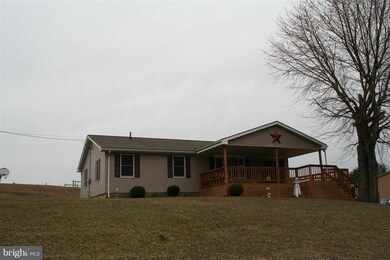 1202 Old unit 126, Warfordsburg, PA 17267 - photo 6