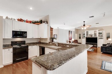 Kitchen/Family Room