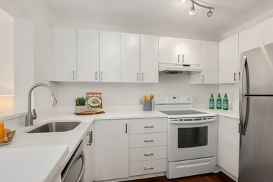 273 Cambridge Rd unit 501, Woburn, MA 01801 - photo 5