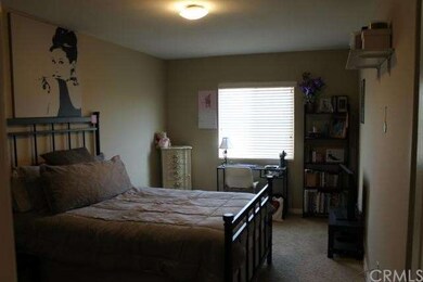 Upstairs secondary bedroom