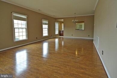 11206 Silversmith Ln, Fredericksburg, VA 22407 - photo 3