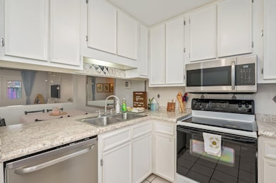 208 3rd St SE unit J, Fort Walton Beach, FL 32548 - photo 7