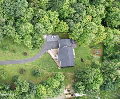 3135 Cumberland Rd, Bedford, PA 15522 - photo 3