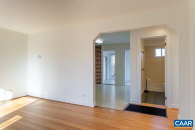 907 Stonehenge Ave, Charlottesville, VA 22902 - photo 6