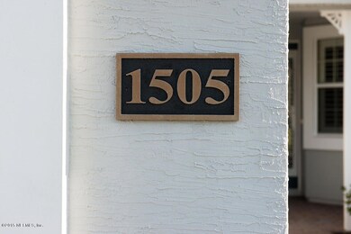 4 - 1505 Valhalla - Exterior -1000