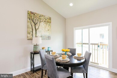 19 Moonstone Dr, Kearneysville, WV 25430 - photo 7