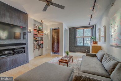 3805 Roland Ave, Baltimore, MD 21211 - photo 6