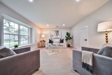 13411 Kingsride Ln, Houston, TX 77079 - photo 7