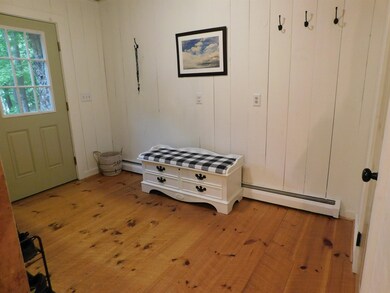 19 Arctic Cir, Wilmington, VT 05363 - photo 5