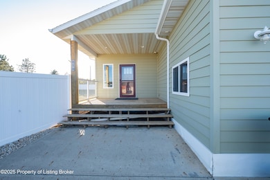 210 S B St, Richardton, ND 58652 - photo 3