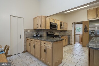 9527 Caboose Ct, Columbia, MD 21045 - photo 6
