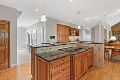 4713 Brookview Dr, West Des Moines, IA 50265 - photo 6