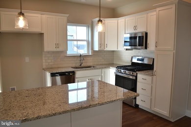 199 Sunglo Dr unit (LOT #127), Leesport, PA 19533 - photo 3